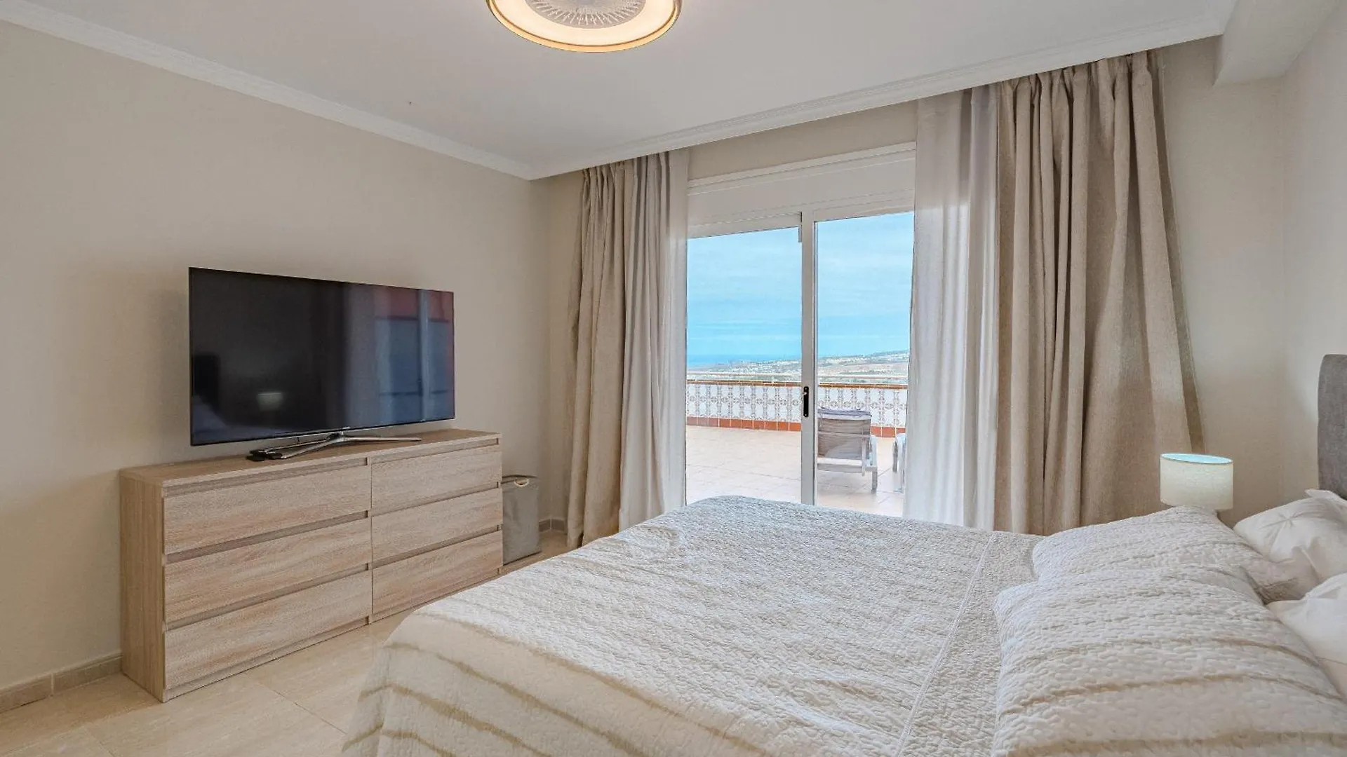 The Sunset - 2 Bedroom Apartment Costa Adeje 0*, Costa Adeje (Tenerife) Španělsko