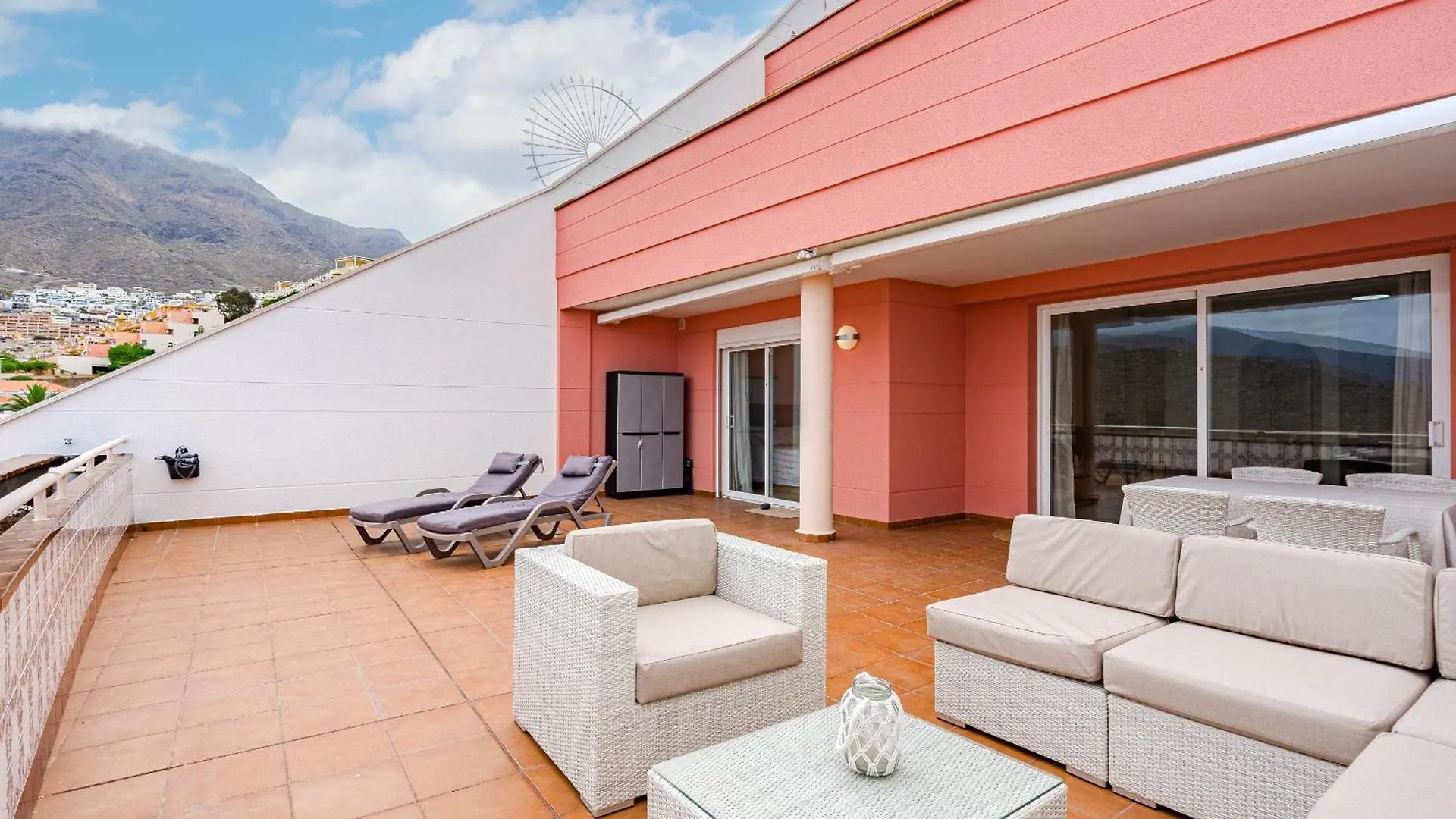The Sunset - 2 Bedroom Apartment Costa Adeje  Costa Adeje (Tenerife)