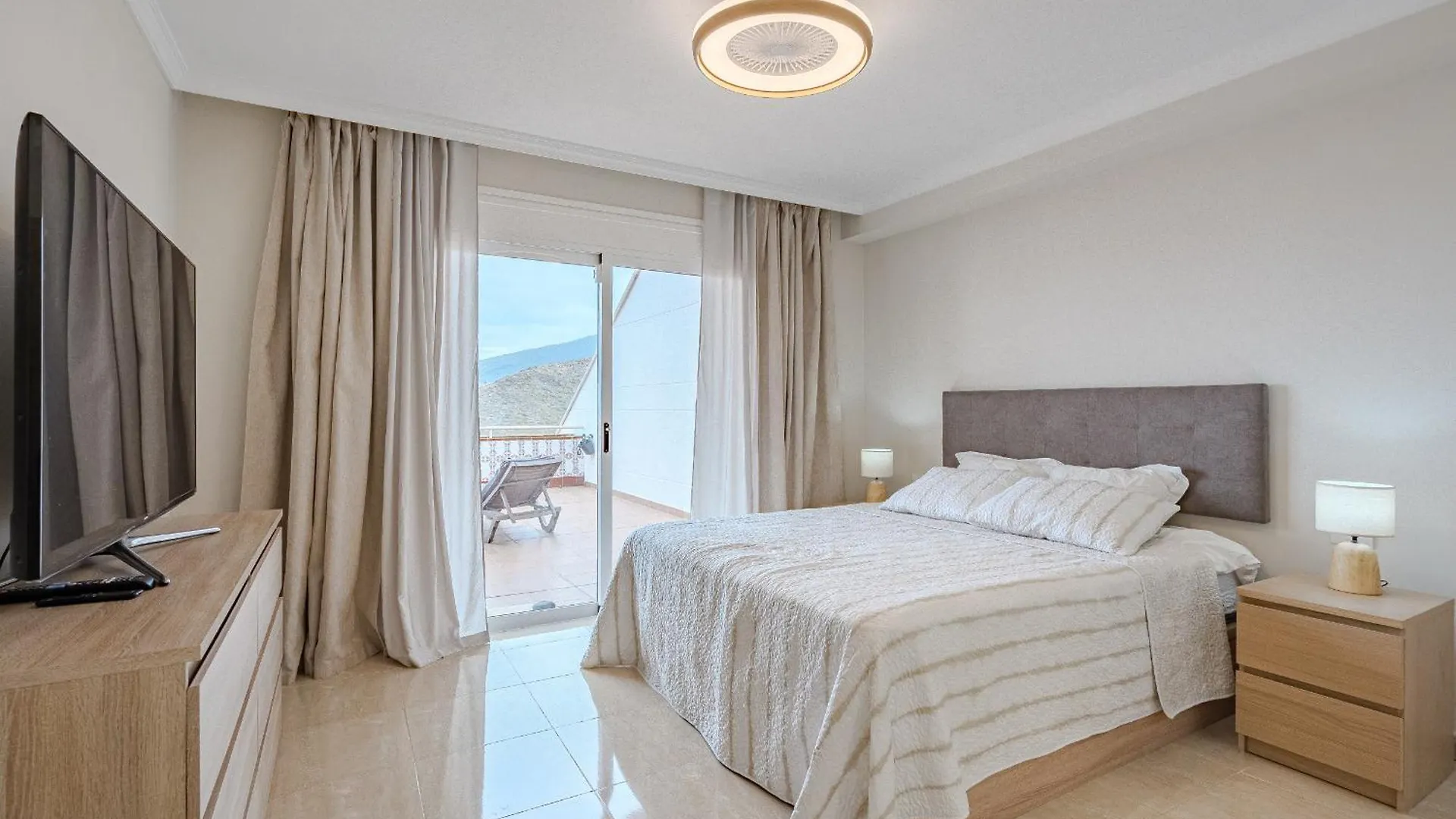 The Sunset - 2 Bedroom Apartment Costa Adeje